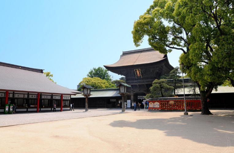 筥崎宮の風景