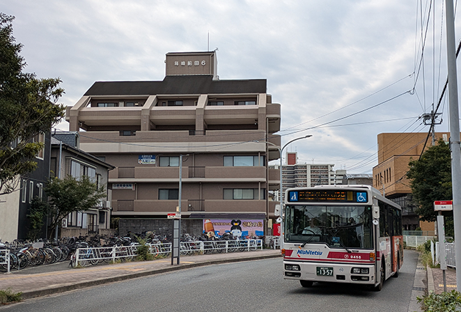 西鉄バス箱崎バス停留所