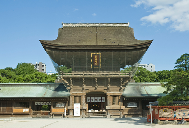 <ruby>楼門<rt>ろうもん</rt></ruby>